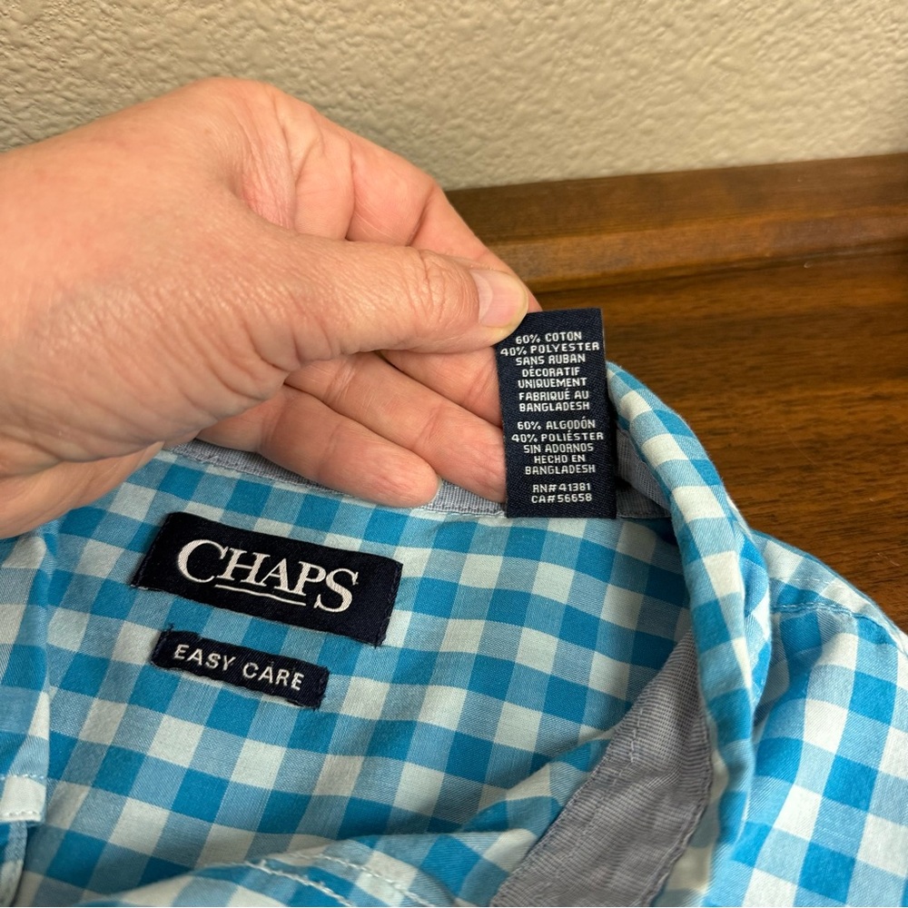 Chaps Blue Checkered Men's Short Sleeve Shirt. Easy Care. Size Large - Picture 7 of 8